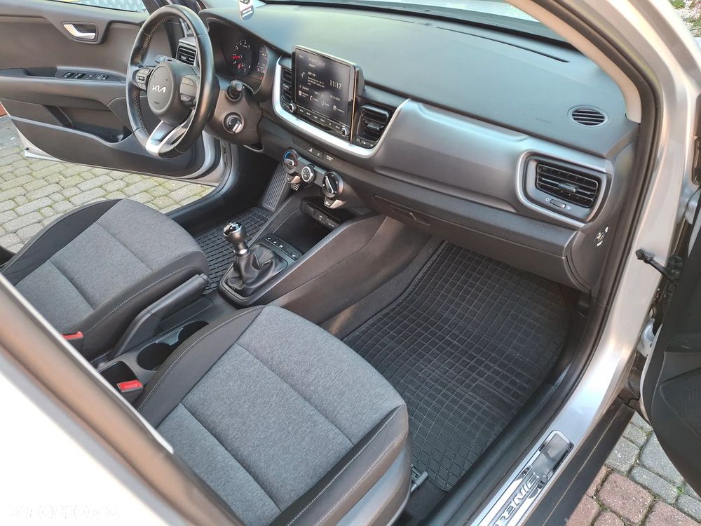 Kia Stonic 1.2 M - 21