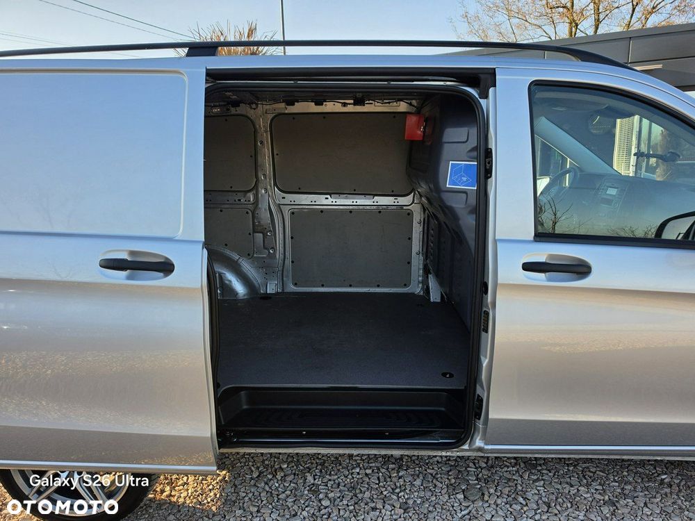 Mercedes-Benz Vito - 36