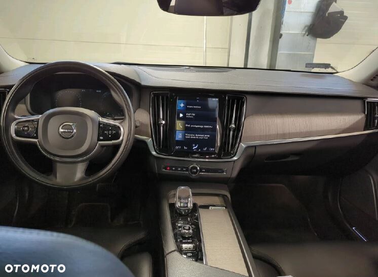 Volvo V90 - 5
