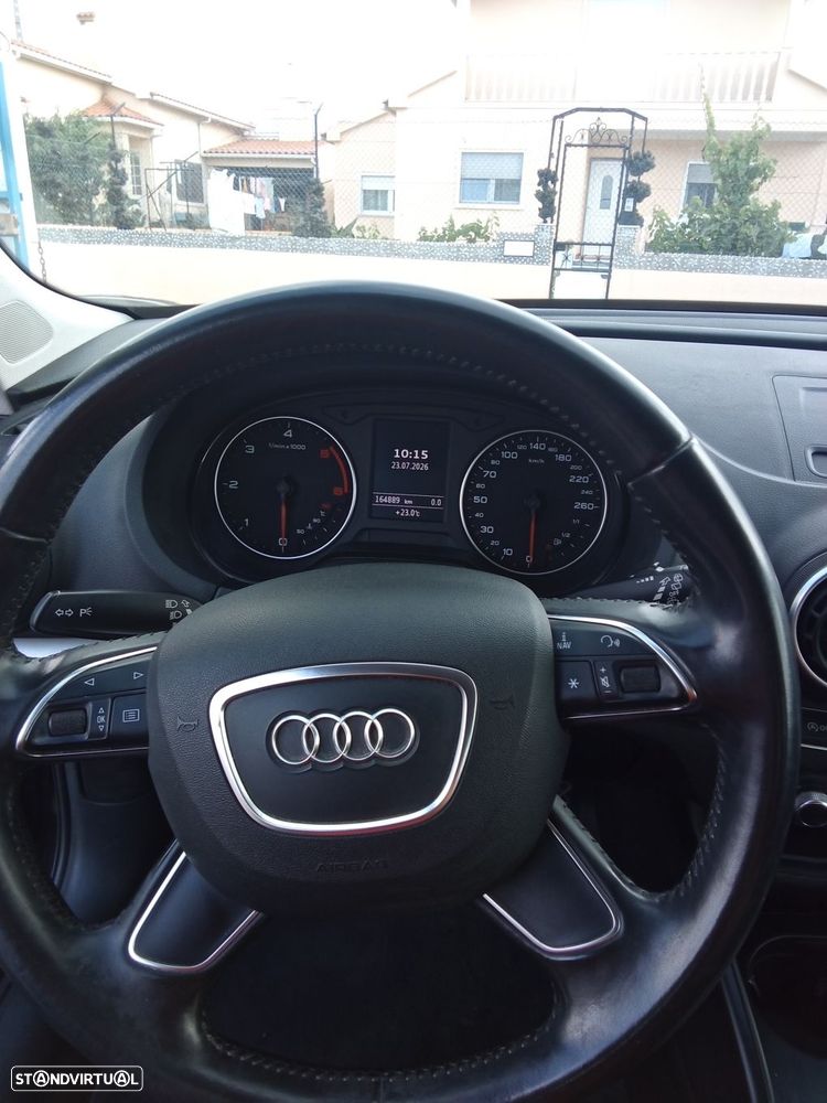 Audi A3 1.6 TDI Advance - 7