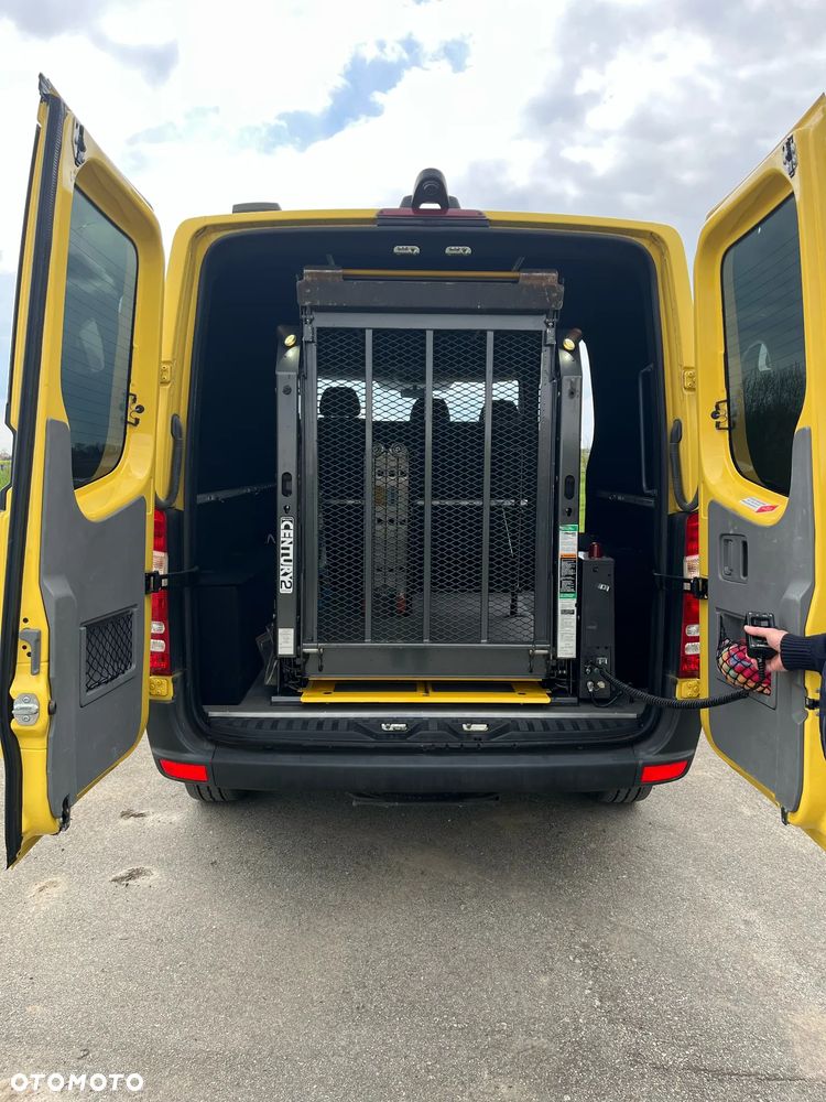 Mercedes-Benz Sprinter - 6