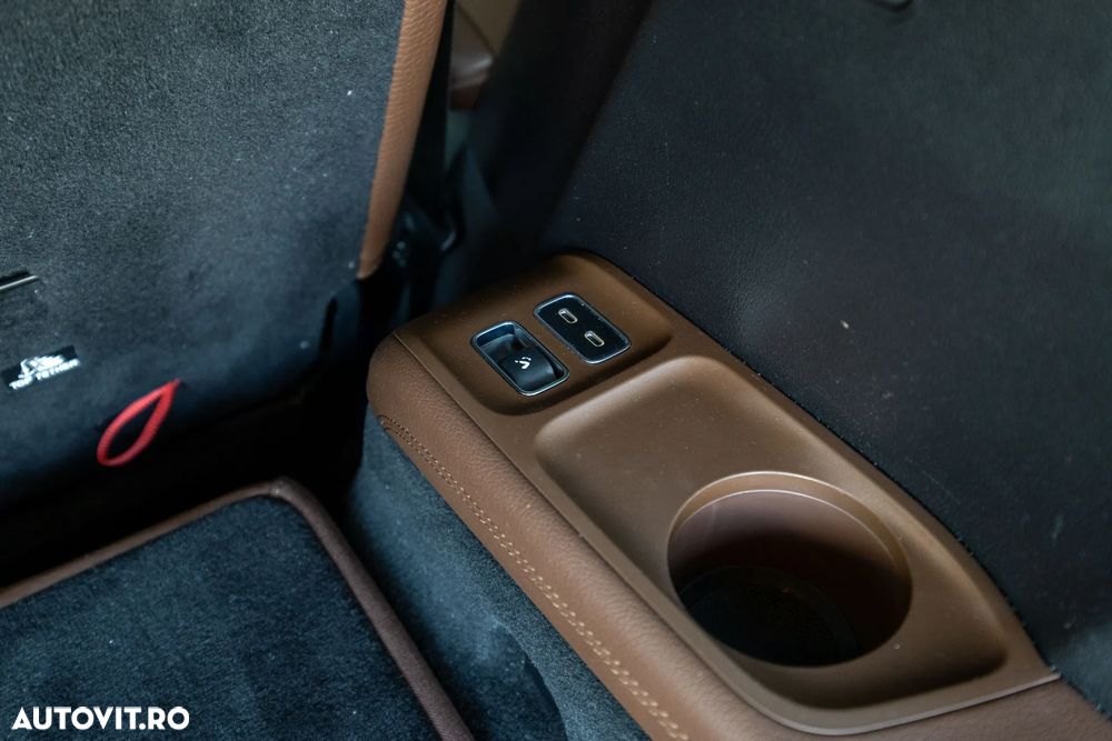 Mercedes-Benz GLS - 15
