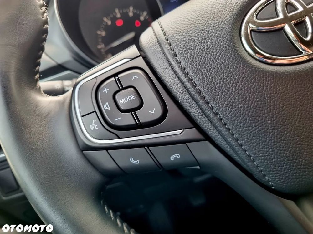 Toyota Avensis 1.8 Prestige - 16