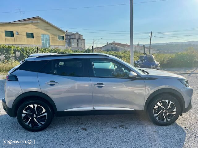 Peugeot e-2008 50 kWh Allure - 8