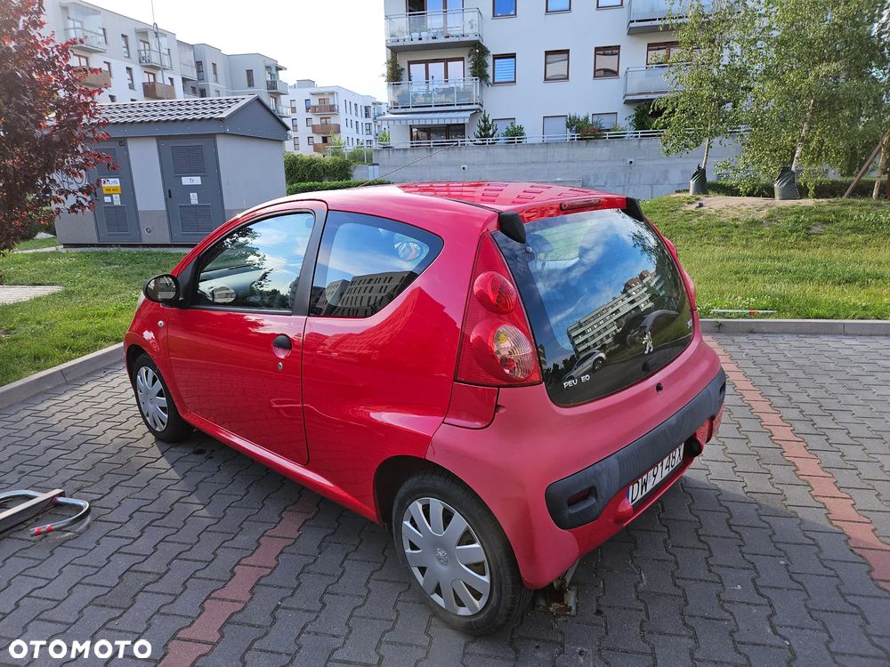 Peugeot 107 1.0 Happy - 2