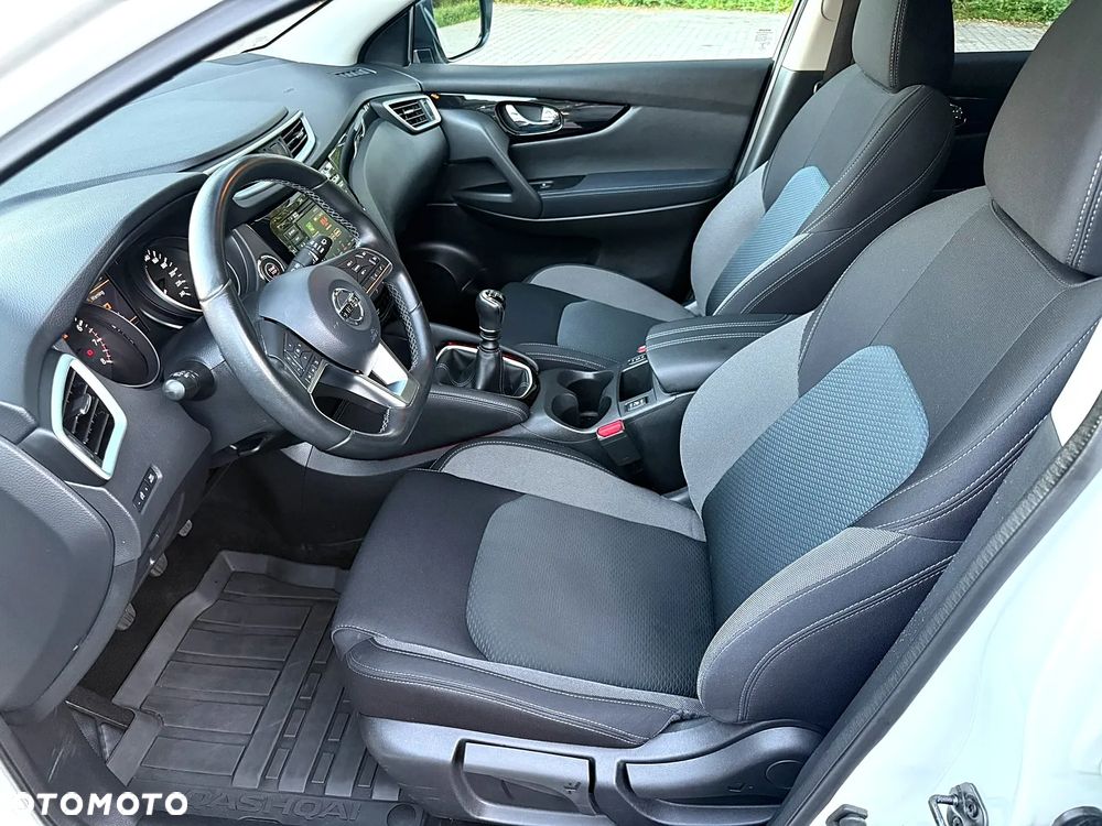 Nissan Qashqai 1.3 DIG-T N-Connecta - 21