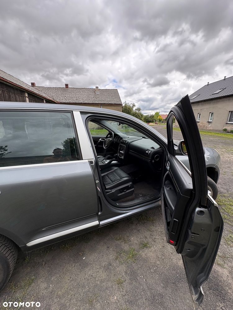 Porsche Cayenne S Tiptronic - 3