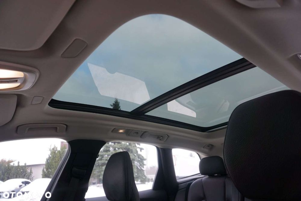 Volvo XC 60 - 11