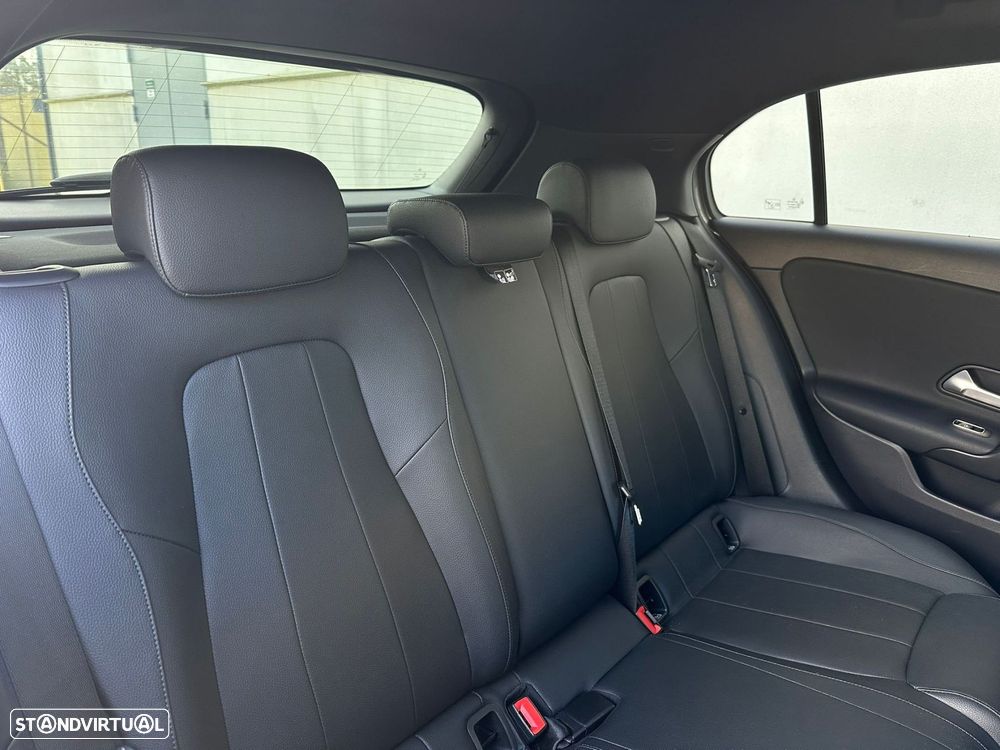 Mercedes-Benz A 180 Advanced Progressive - 10