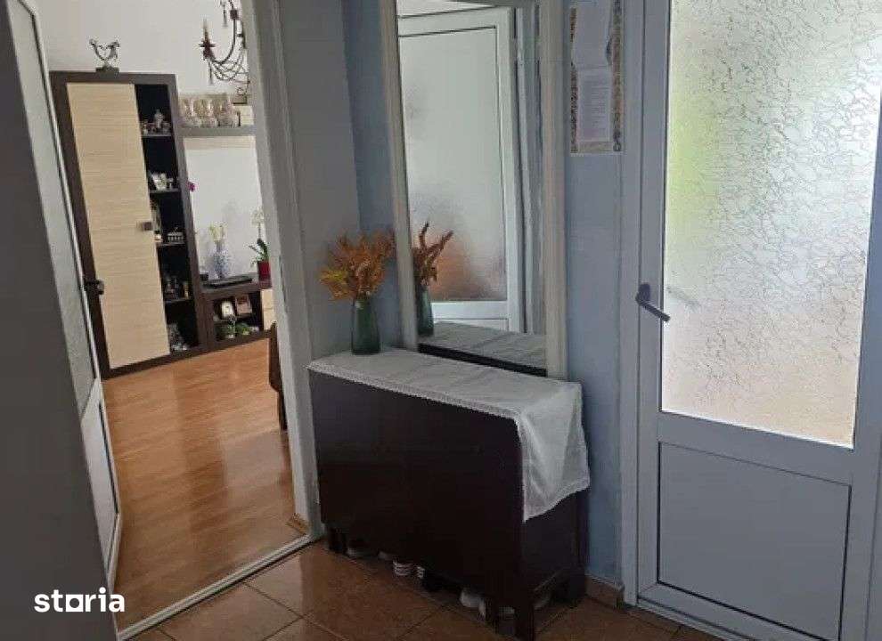 Apartament 3 camere Targu Cucu , 70 metri, etaj 4 Cod:161010 — fotografia 3