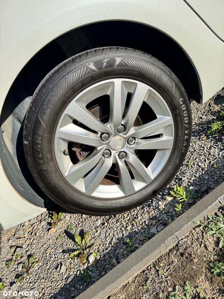Peugeot 308 1.6 BlueHDi Allure S&S - 5