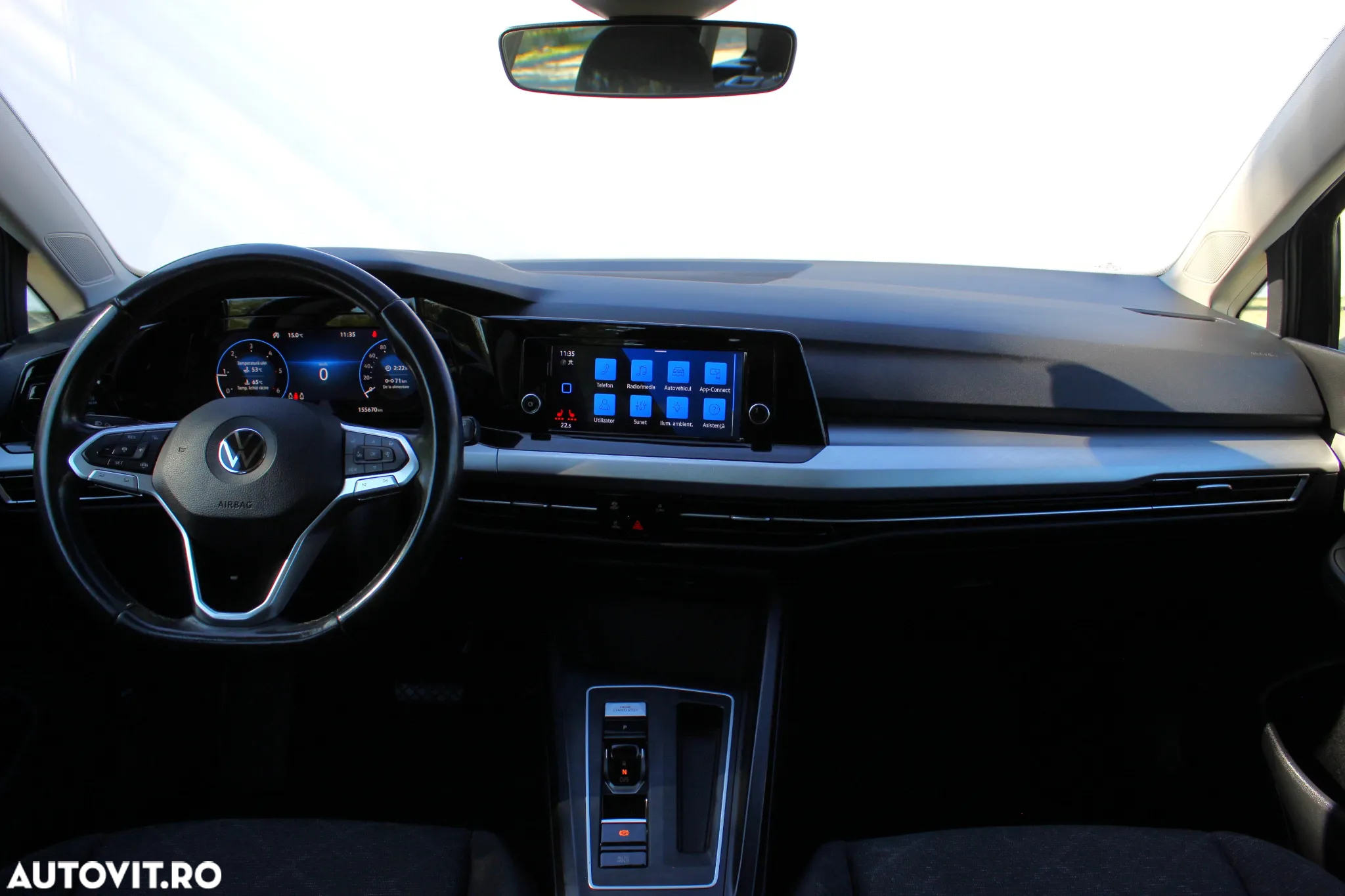 Volkswagen Golf - 15