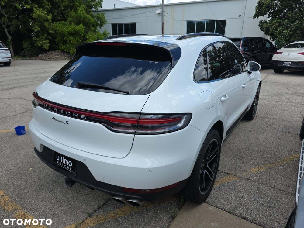 Porsche Macan S - 4