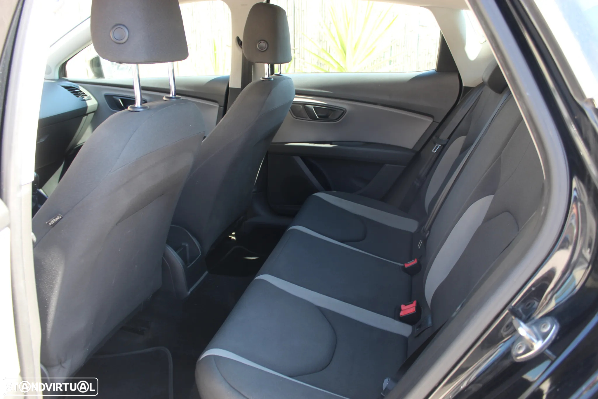 SEAT Leon 1.6 TDI Ecomotive Copa Plus - 8