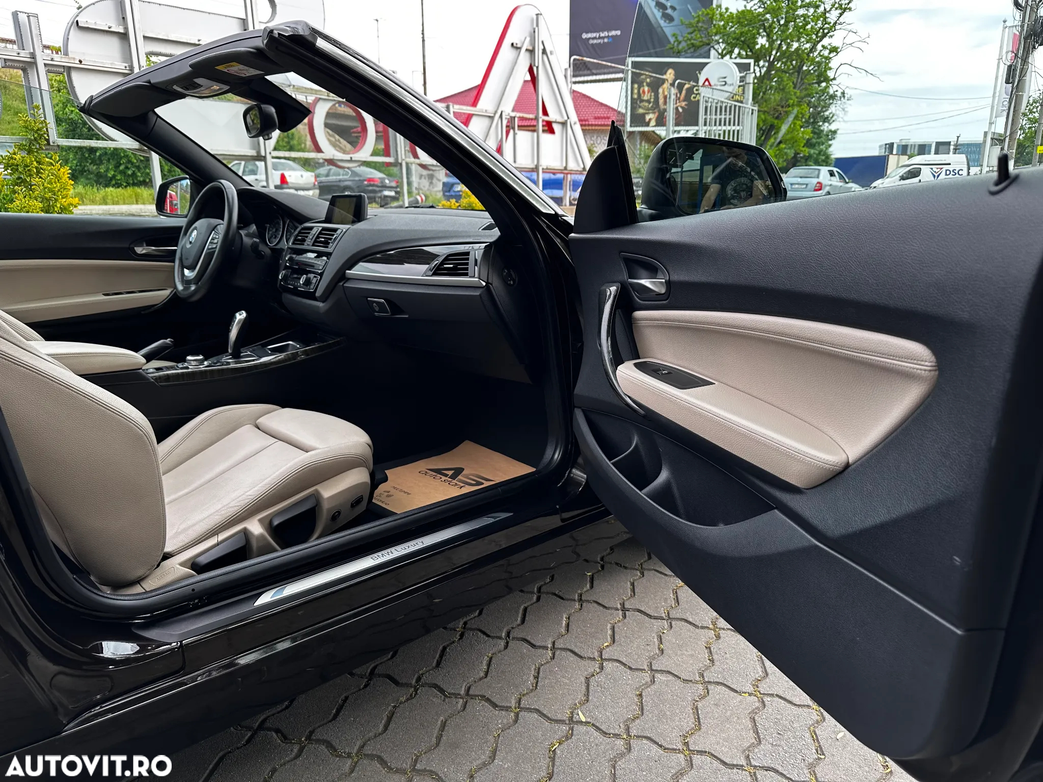 BMW Seria 2 220d Cabrio Aut. Luxury Line - 22