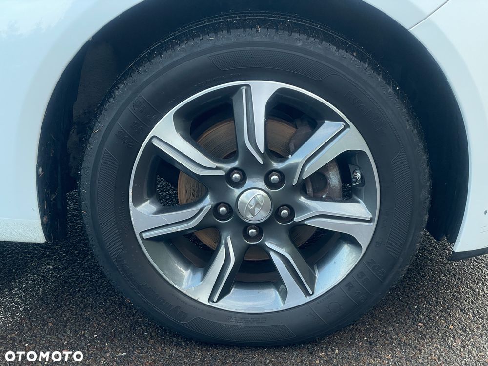 Hyundai ix20 - 11