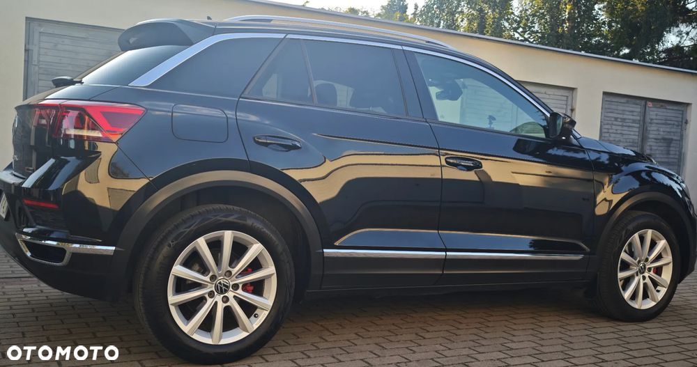 Volkswagen T-Roc - 10