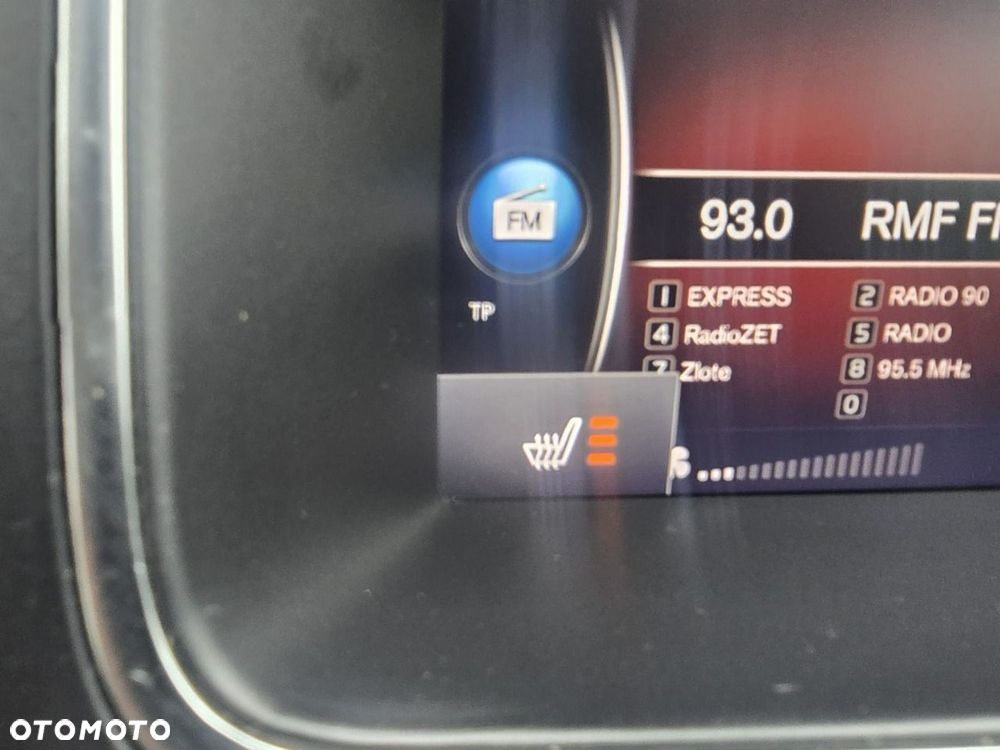 Volvo V40 Cross Country - 26