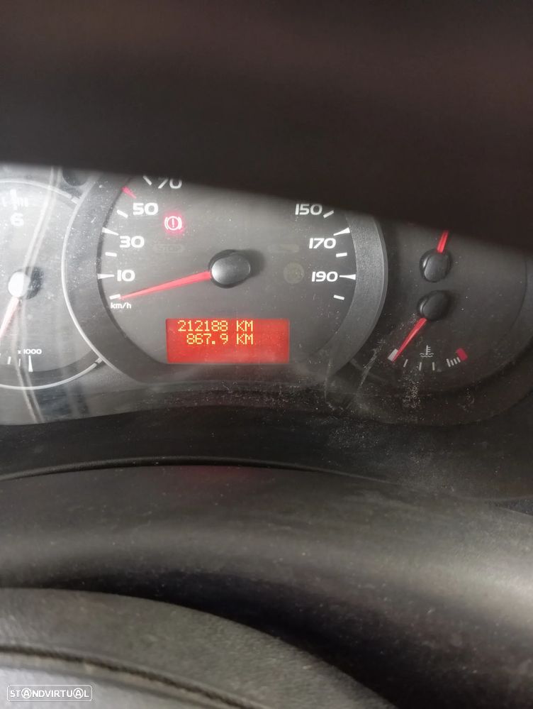 Peugeot 307 1.6 HDi Executive - 6