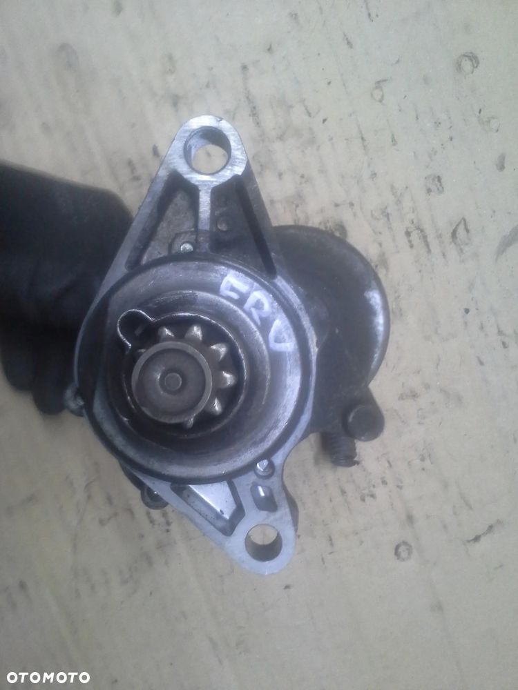 Honda FR-V 1.7 VTE-c rozrusznik SM-44246 - 10