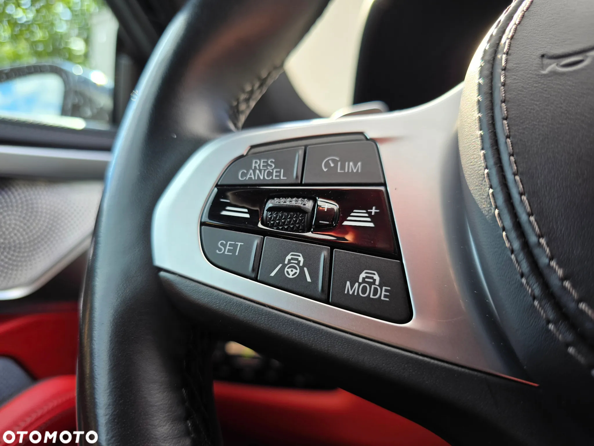 BMW Seria 8 M850i xDrive - 20