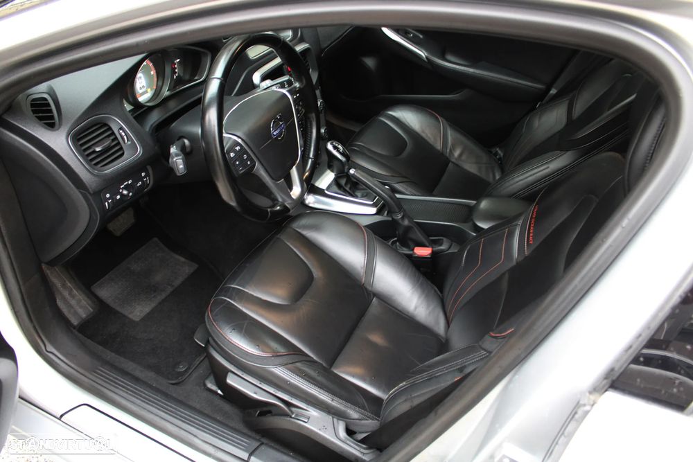 Volvo V40 D2 Powershift Ocean Race - 23