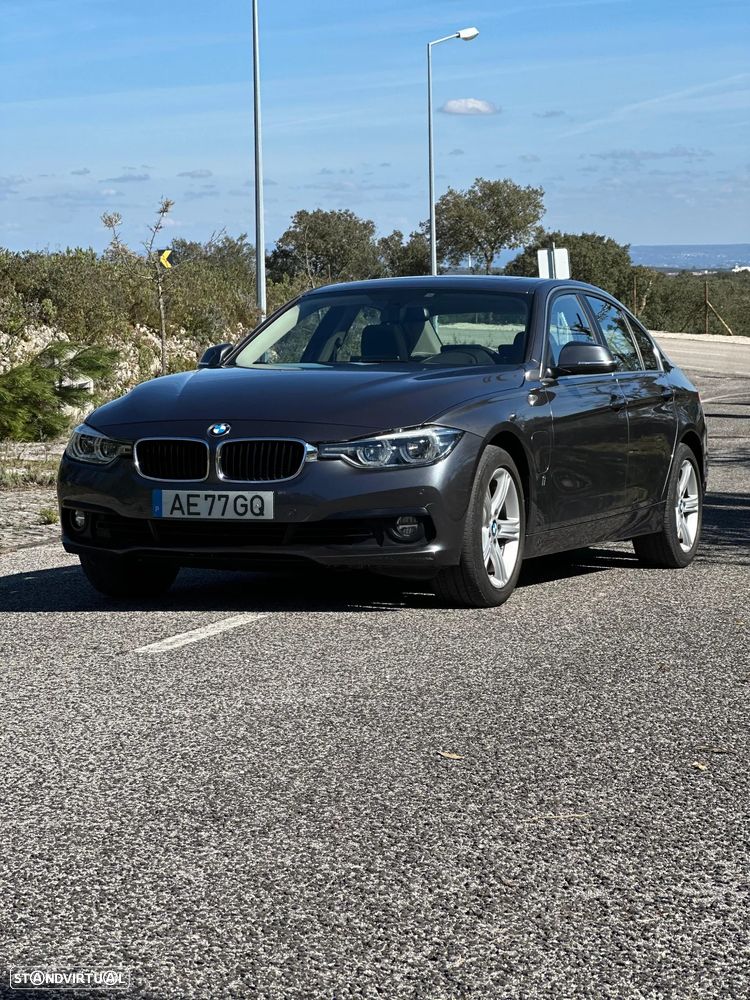 BMW 330 e iPerformance - 22