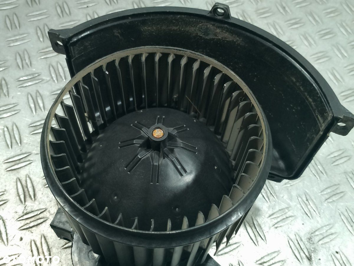 WENTYLATOR NAWIEWU, DMUCHAWA AUDI Q7 (2005-2015) 664109 3.0 TDI - 2