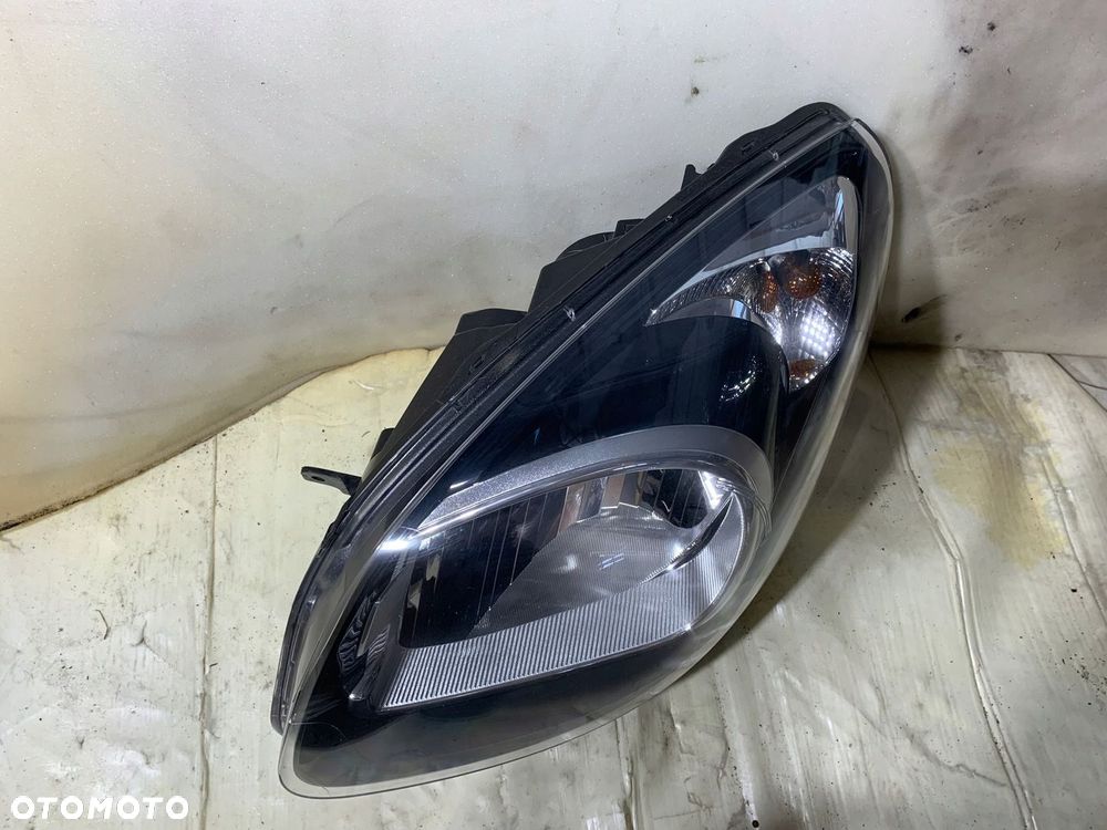 LAMPA LEWA PRAWA PRZÓD RENAULT KANGOO II LIFT 13- 260601525R - 2