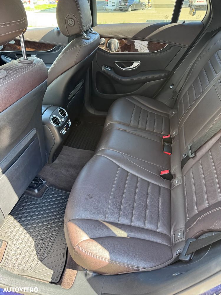 Mercedes-Benz GLC - 16