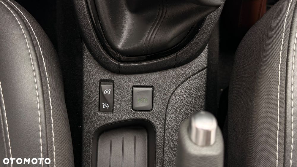 Renault Clio - 33