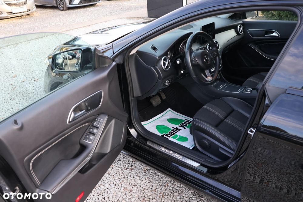 Mercedes-Benz CLA 220 (CDI) d 7G-DCT - 11