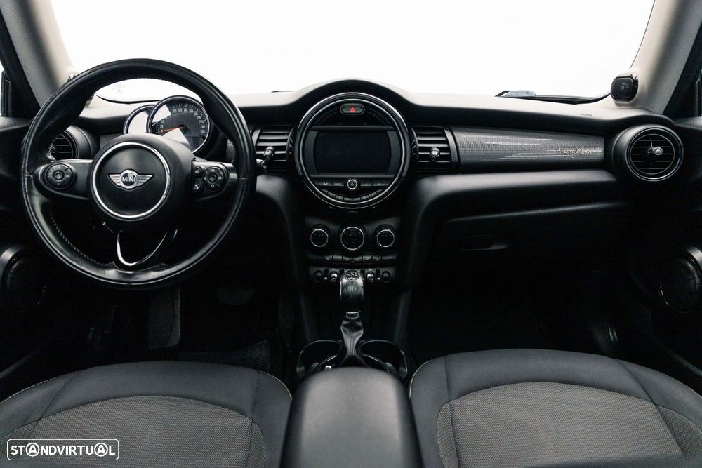 MINI 3 Portas Cooper D Aut. - 14