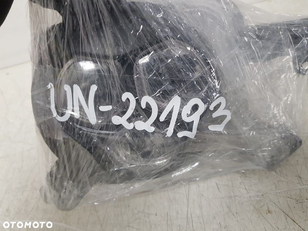 ORYGINALNY HALOGEN KIA OPTIMA IV 4 16-19 PRZECIWMGIELNY LEWY 92201-D41 - 9