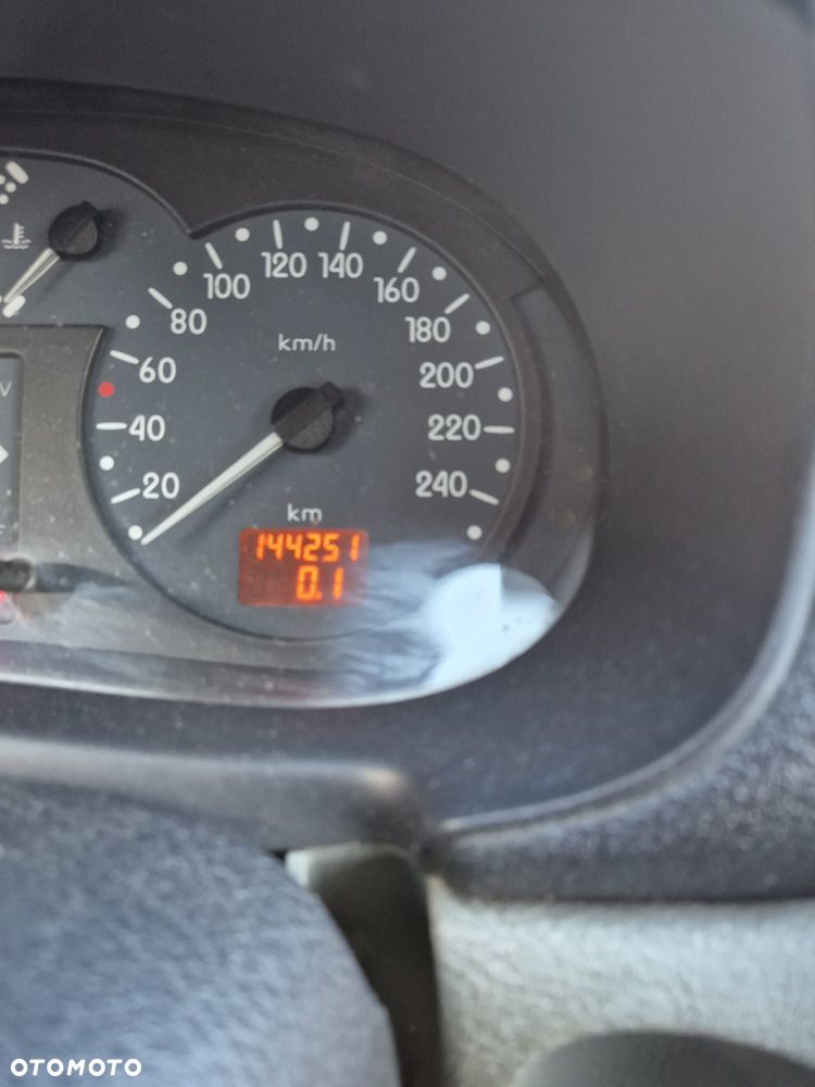 Renault Thalia 1.4 Expression - 6