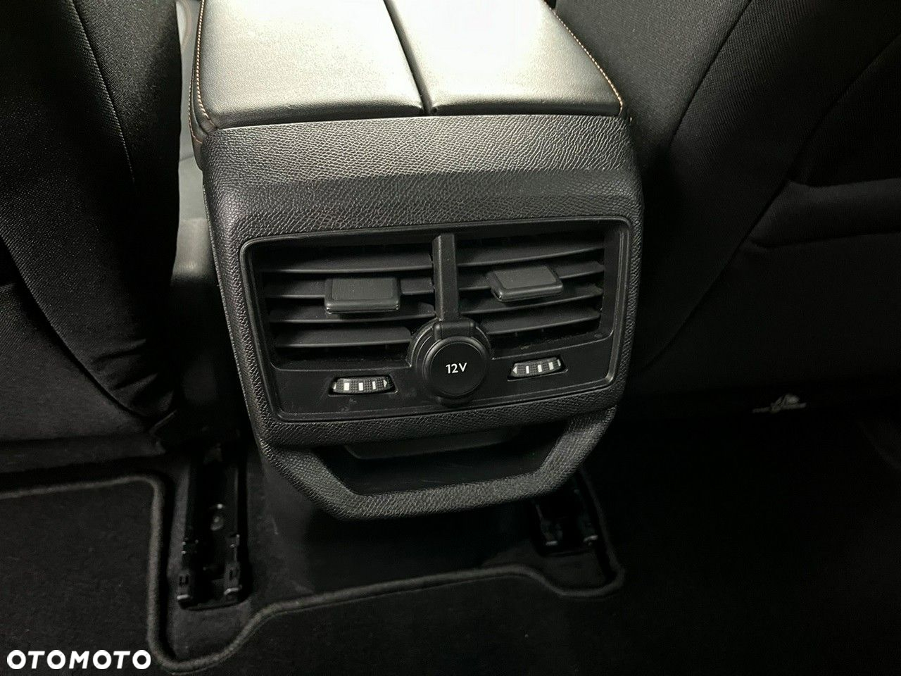 Peugeot 3008 - 11