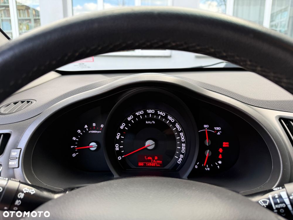 Kia Sportage 2.0 CRDI AWD Spirit - 12