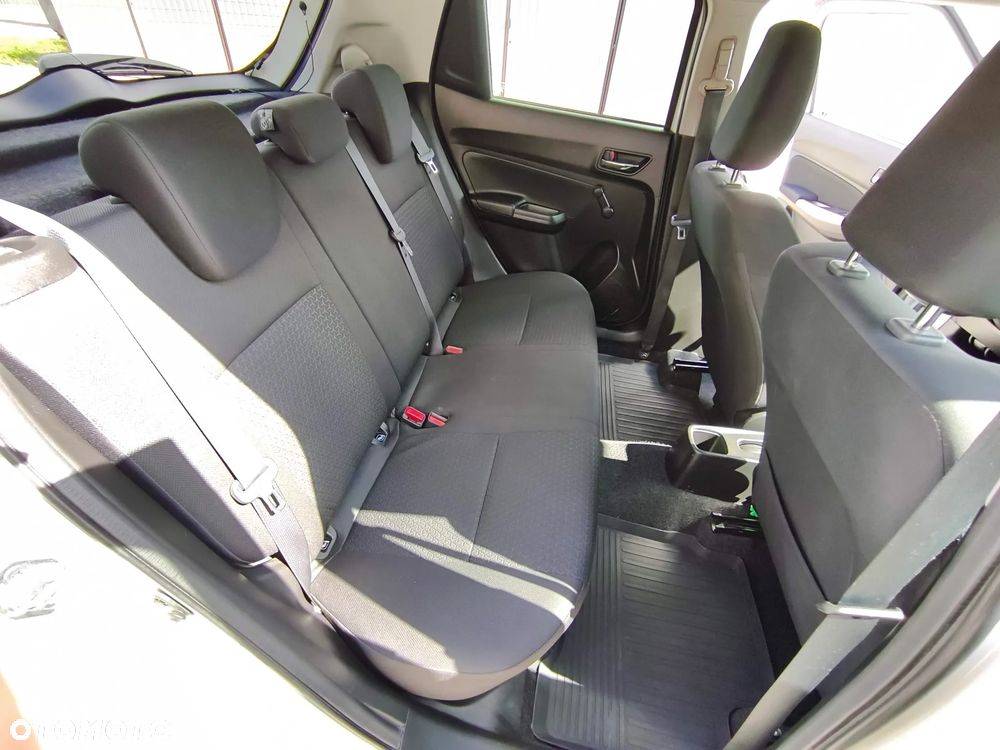 Suzuki Swift 1.2 SHVS Premium Plus - 18