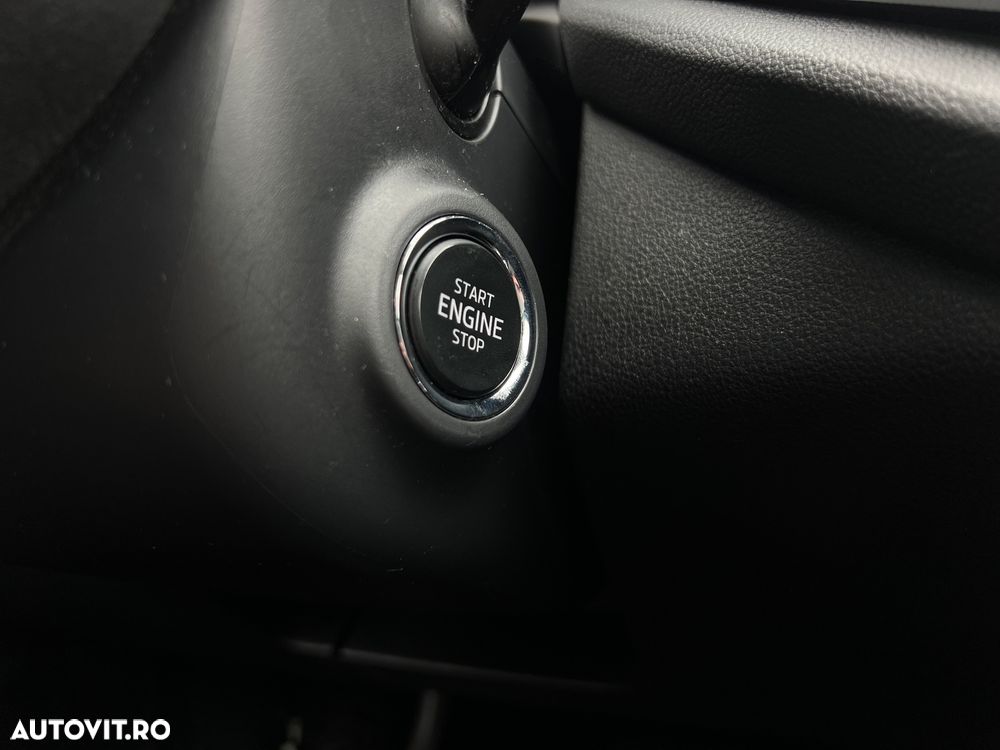 Skoda Octavia 2.0 TDI DSG Tour - 37
