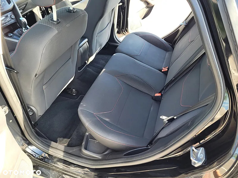 Ford Focus 1.0 EcoBoost ST-Line Style - 32