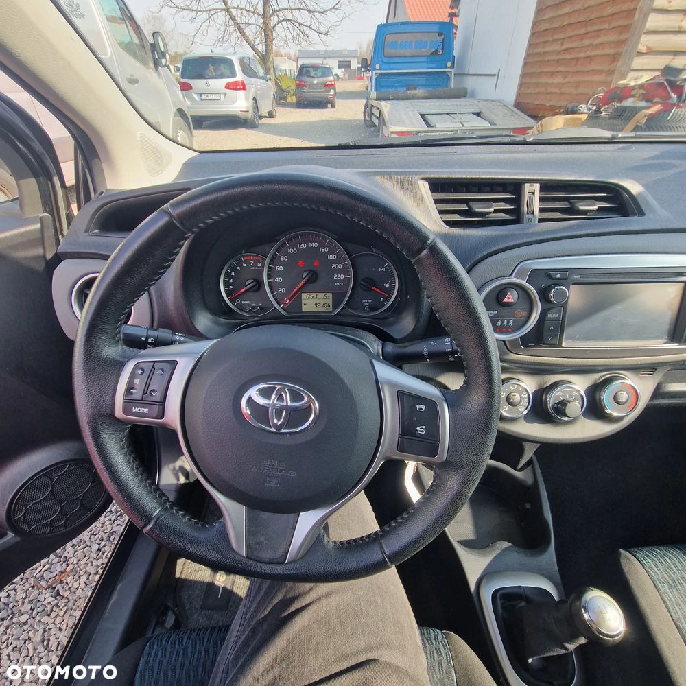 Toyota Yaris 1.0 VVT-i Cool - 9