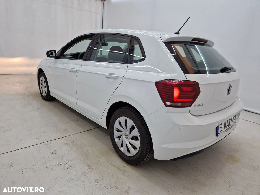 Volkswagen Polo 1.6 TDI Comfortline - 4
