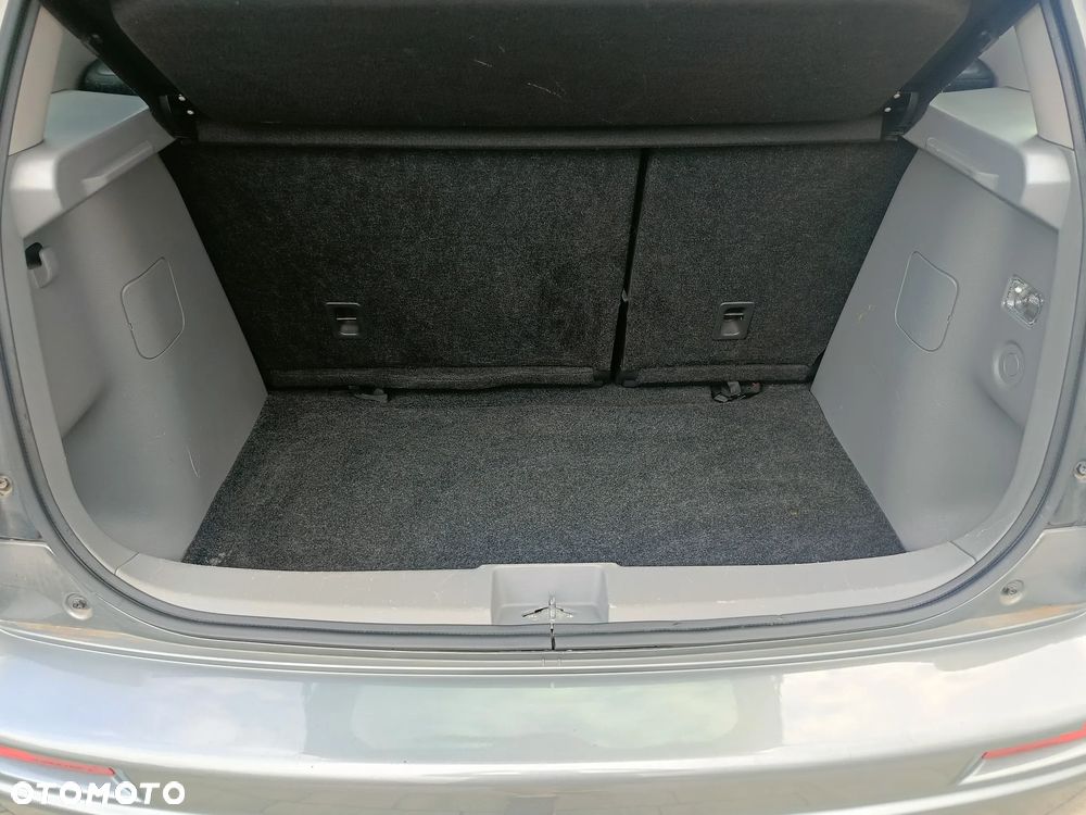Suzuki SX4 1.6 Comfort Plus - 24