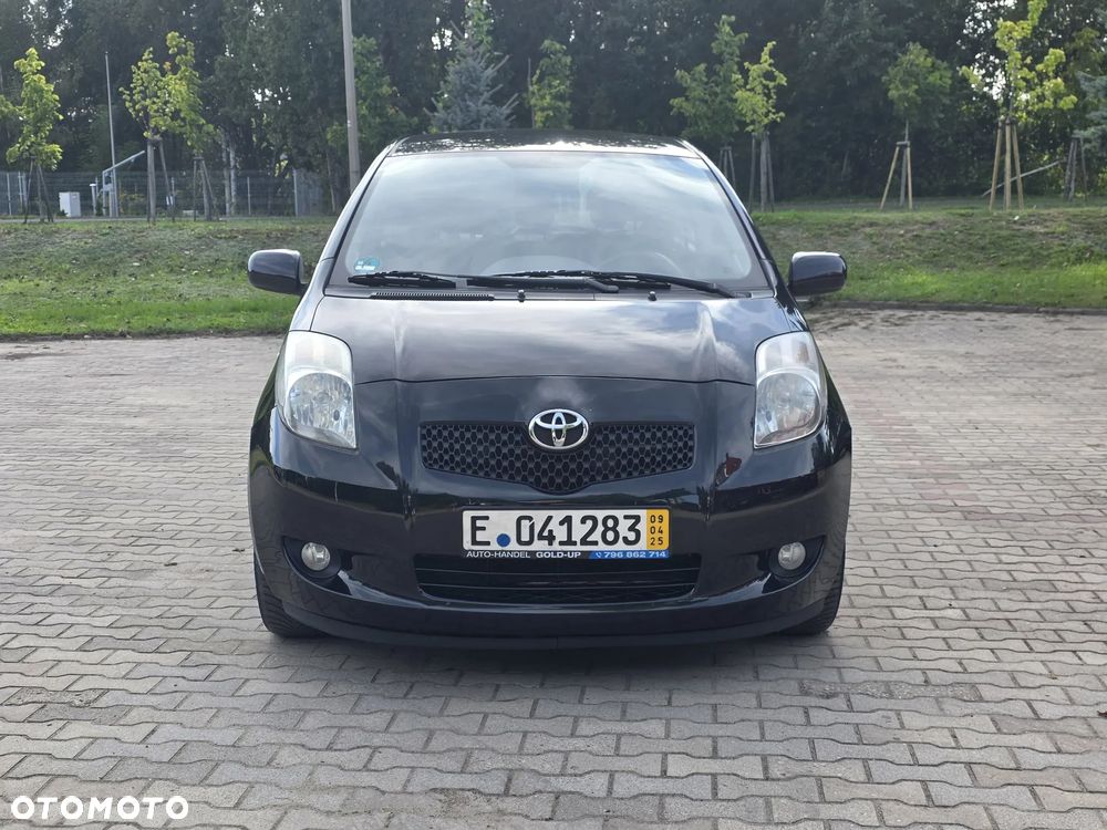 Toyota Yaris 1.3 Luna - 2