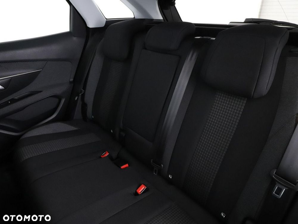 Peugeot 3008 1.5 BlueHDi Active S&S EAT8 - 18