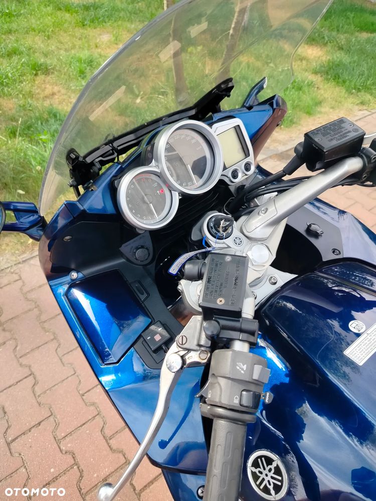 Yamaha FJR - 7