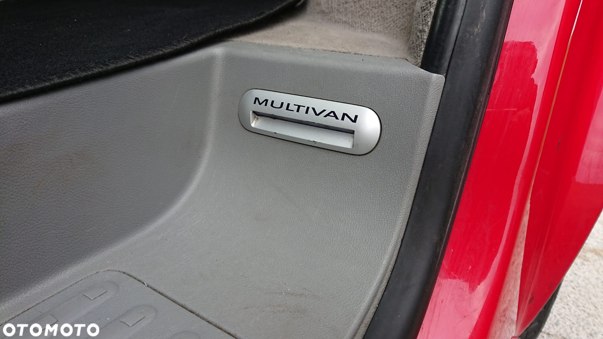 Volkswagen Multivan - 13