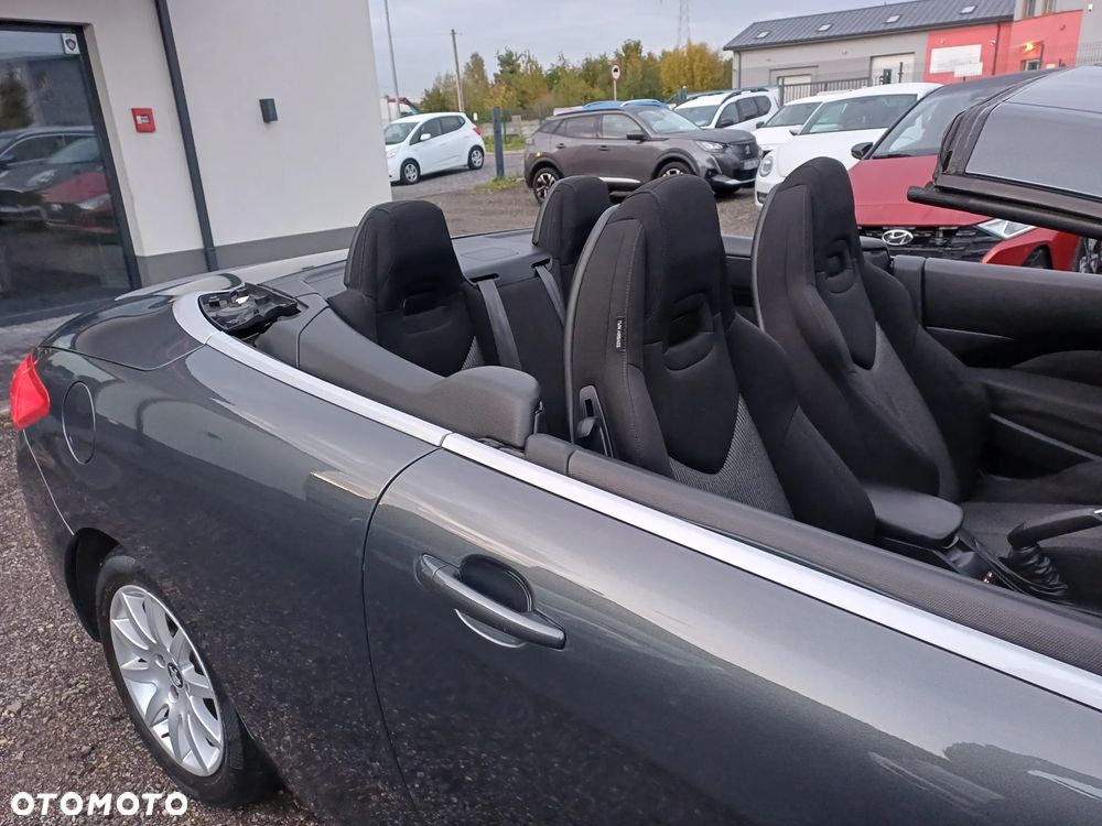 Peugeot 308 CC HDi FAP 110 Premium - 24