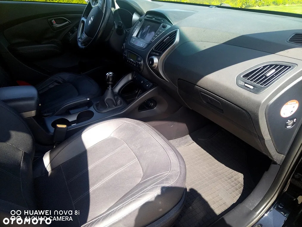 Hyundai ix35 1.7 CRDi 2WD blue Finale Gold - 6