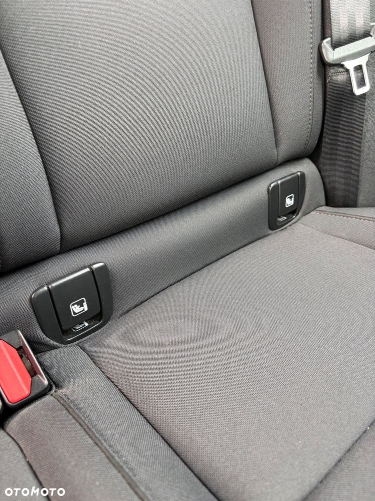 Volvo XC 40 T3 Momentum - 10